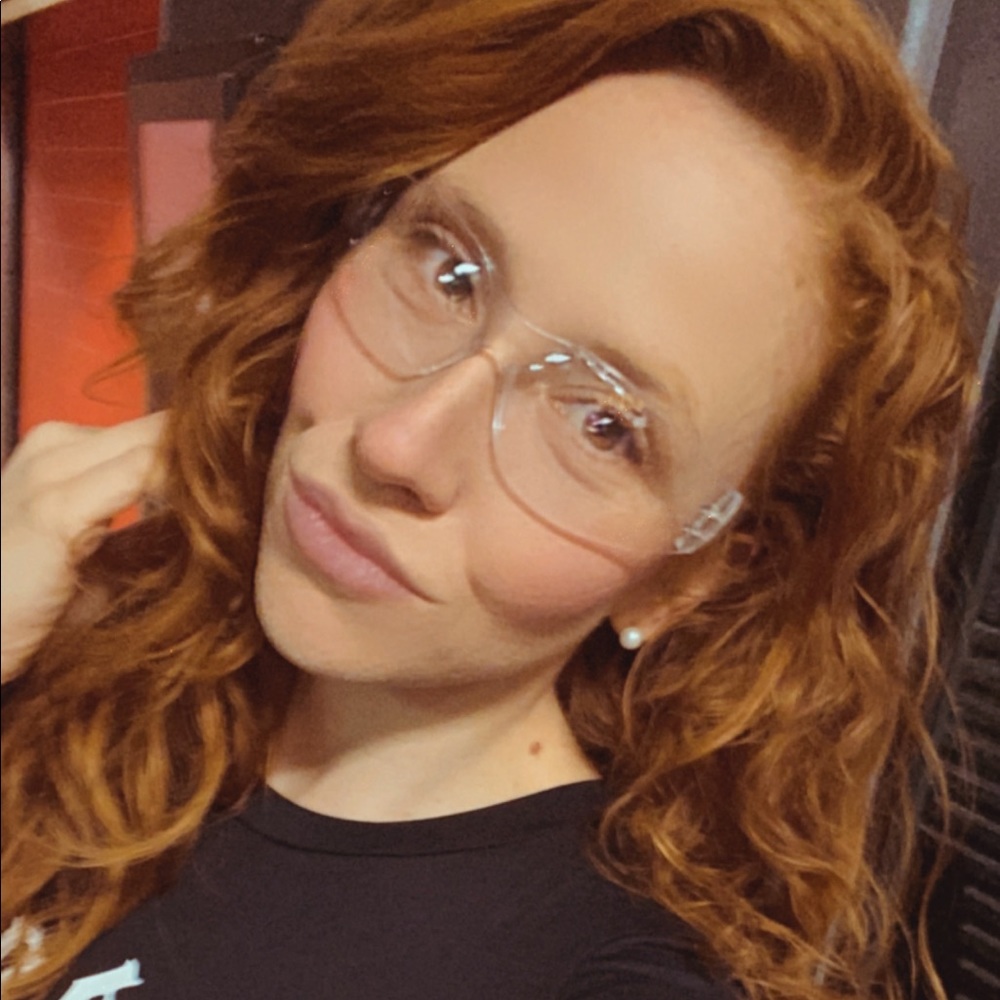 Meet your Posher, Amanda